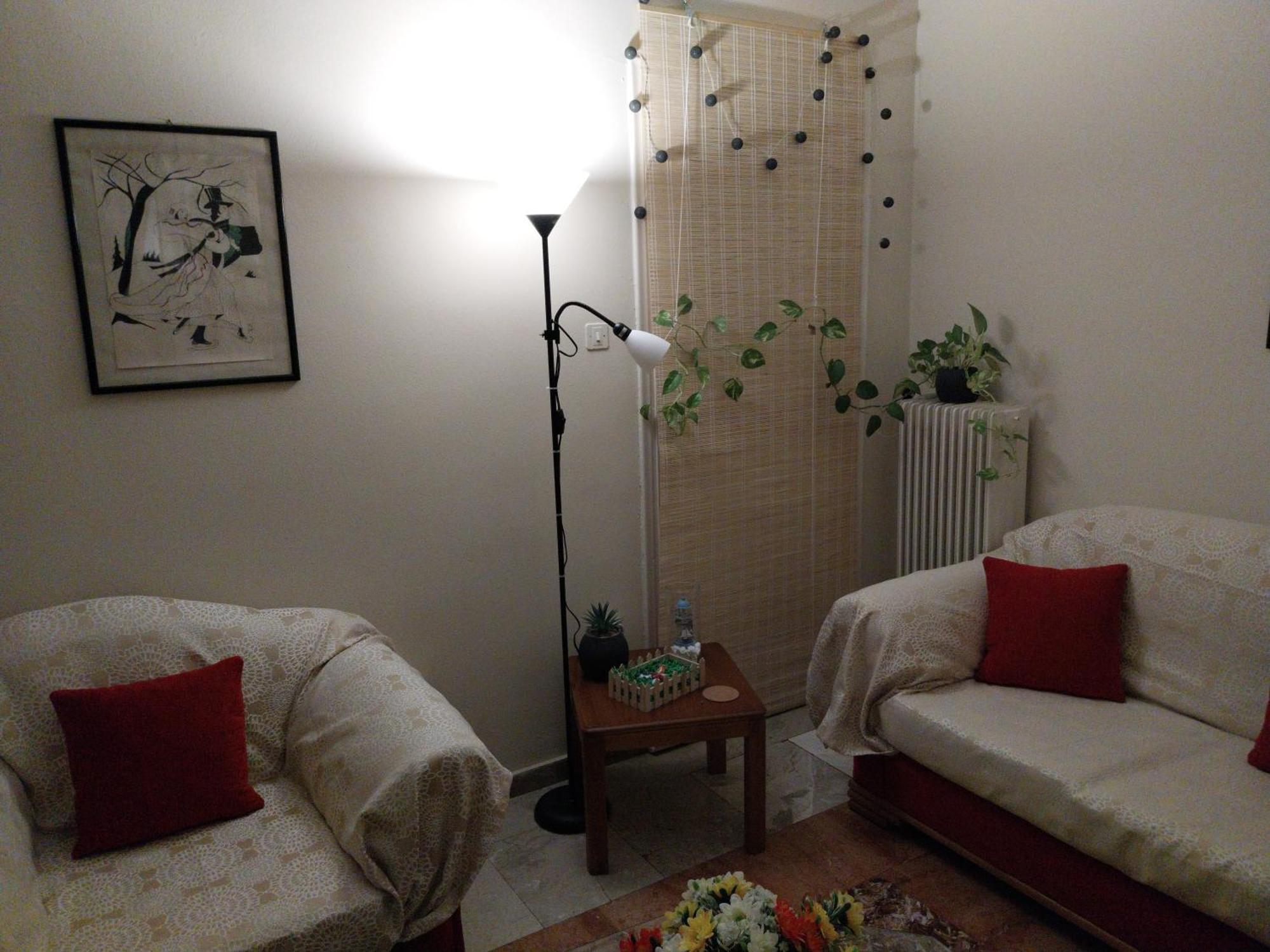 אתונה Cozy & Bright Home 50M From Subway -Agios Antonios מראה חיצוני תמונה
